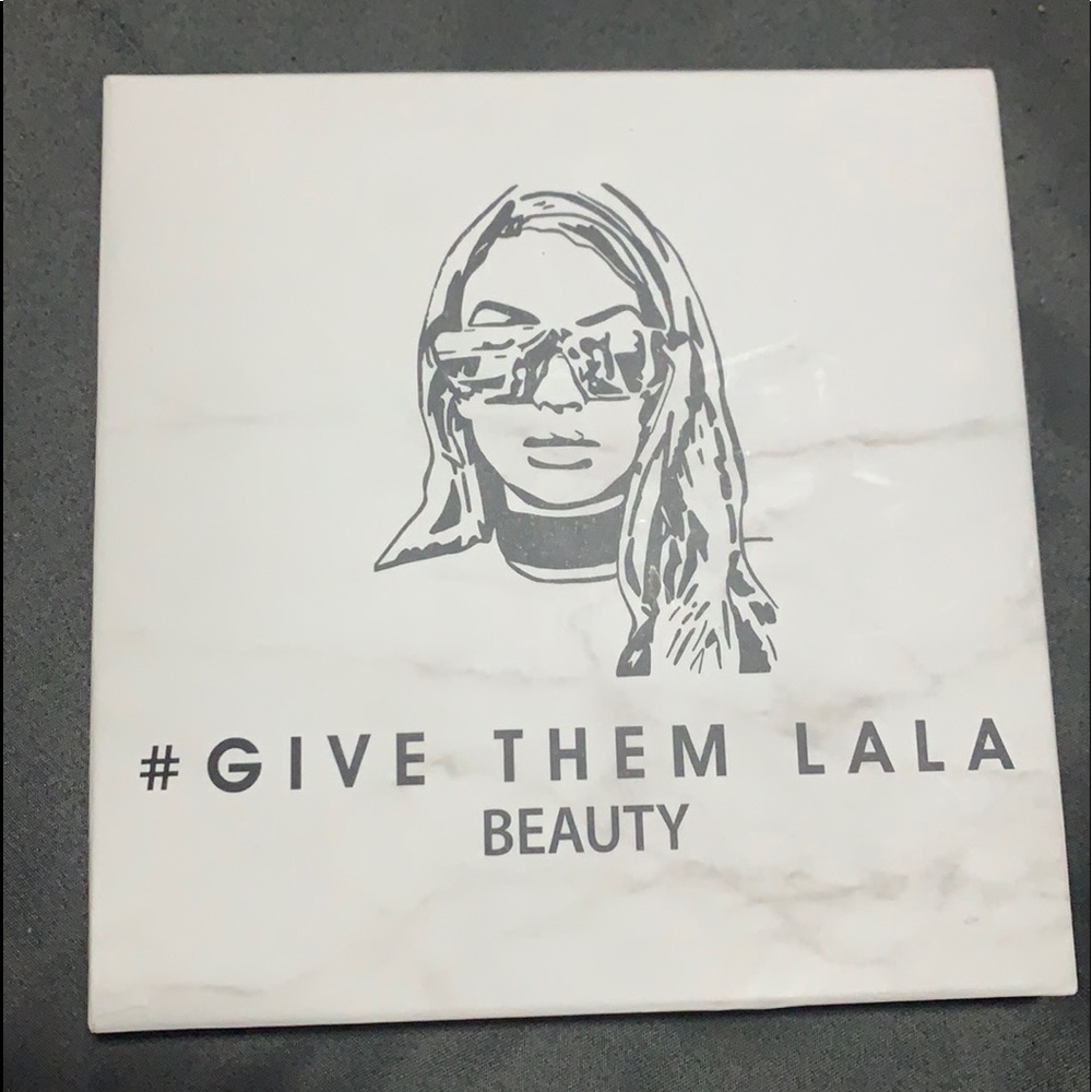 BRAND NEW 💥 # GIVE THEM LALA BY BEAUTY GROWN WOMAN PALLET
